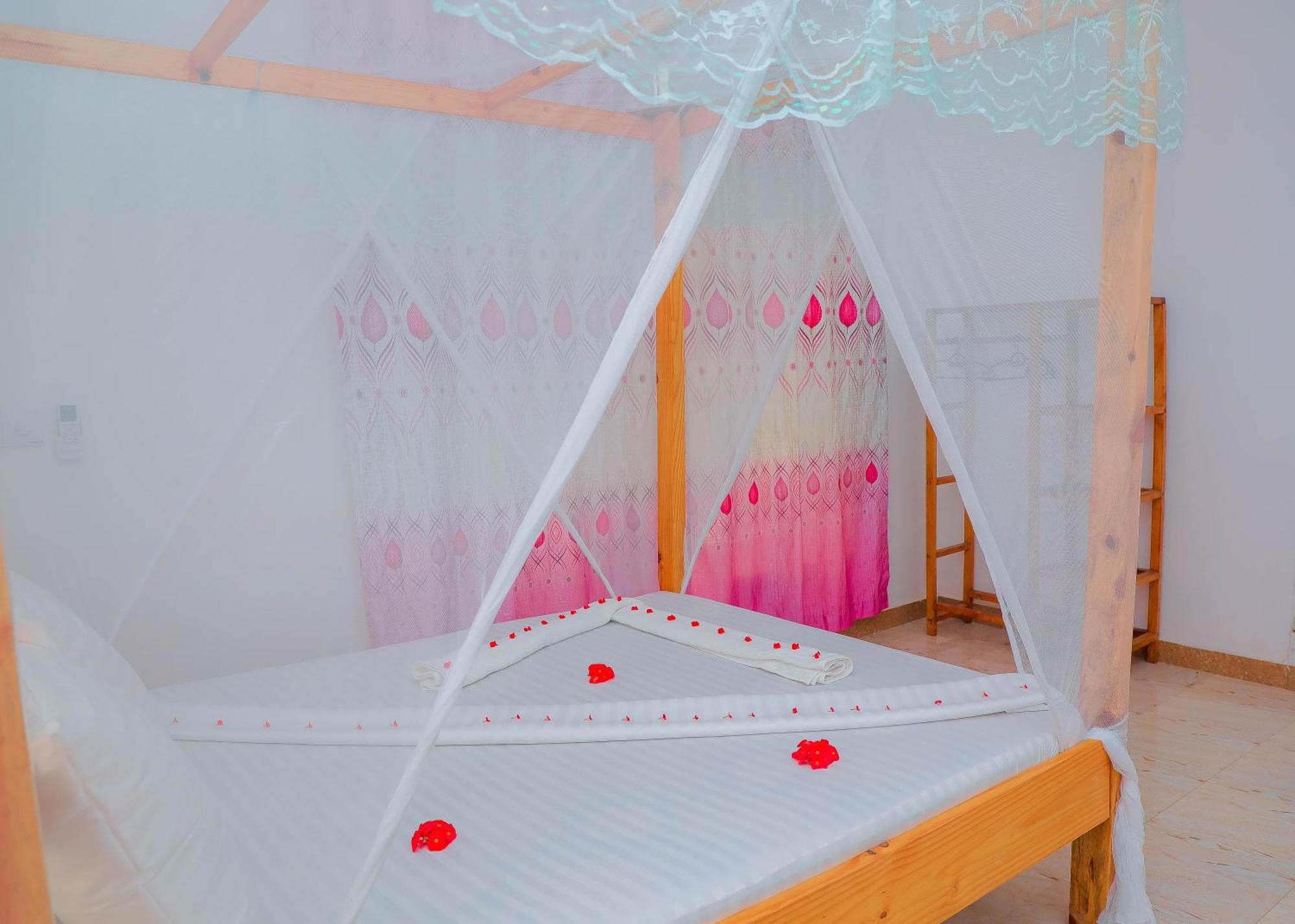 Raha House Bed & Breakfast Nungwi Dış mekan fotoğraf